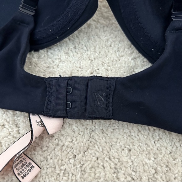 Victorias Secret Lined Demi Bra - Picture 9 of 12